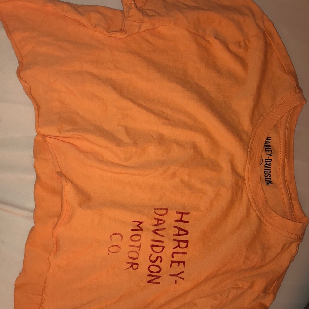 Cropped Harley Davidson shirt